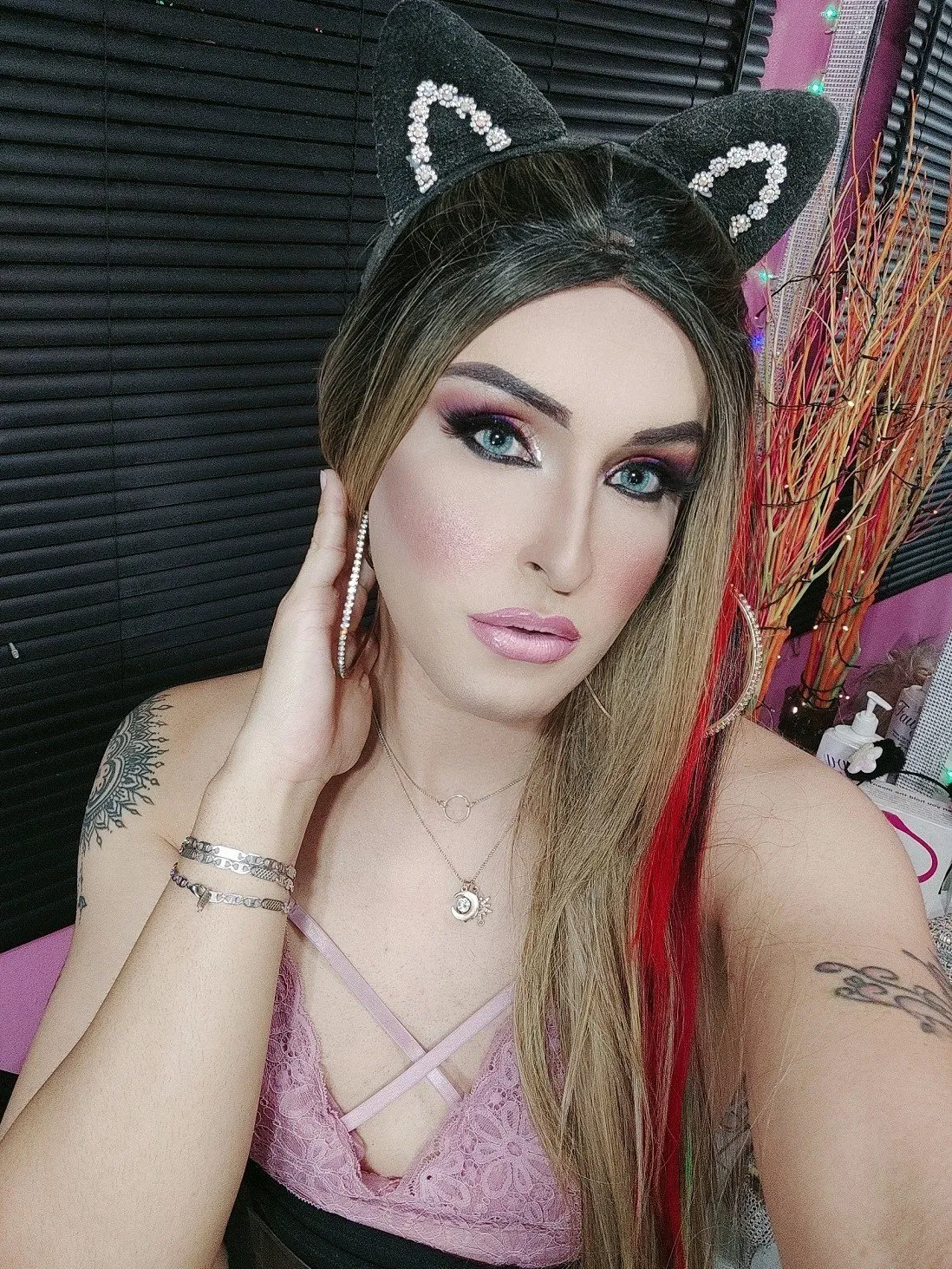 Live sex webcam photo for cristyvanessa #7399182