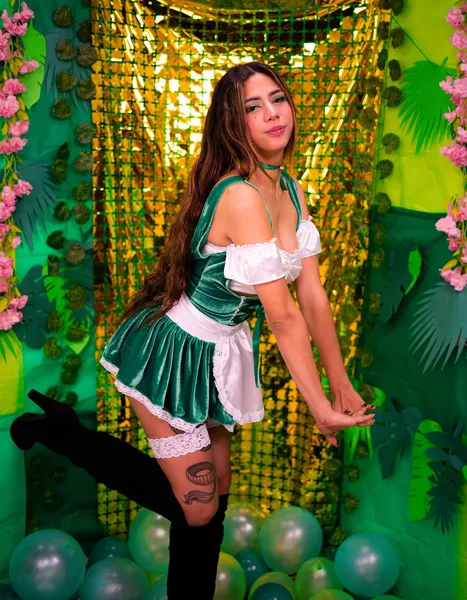 Live sex webcam photo for EvyanaKane18 #3098888