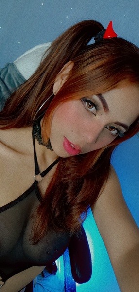 Live sex webcam photo for EvyanaKane18 #3619271