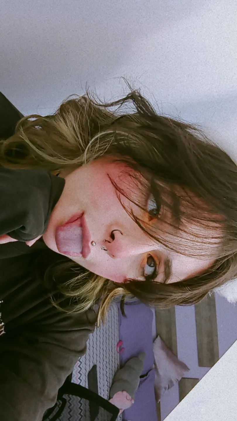 Live sex webcam photo for SachiMeow #7855941