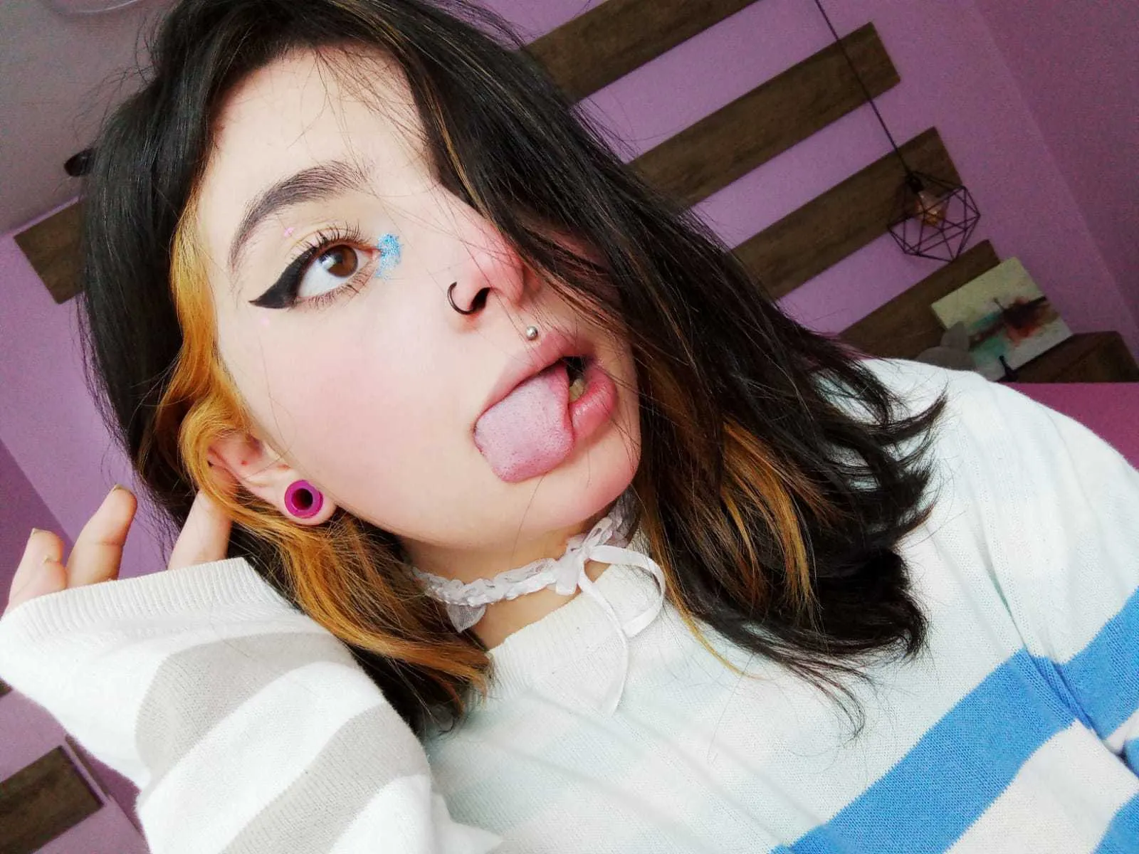 Live sex webcam photo for SachiMeow #7855928