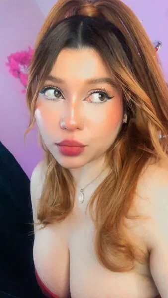 Live sex webcam photo for MollyHawkings #5528553