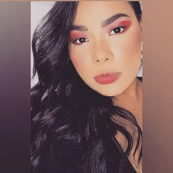 Live sex webcam photo for HelenMayer #2769028