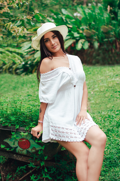 Live sex webcam photo for WitneyStoica #3423650