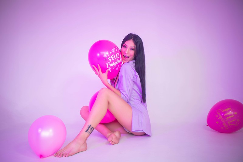 Live sex webcam photo for WitneyStoica #3423721