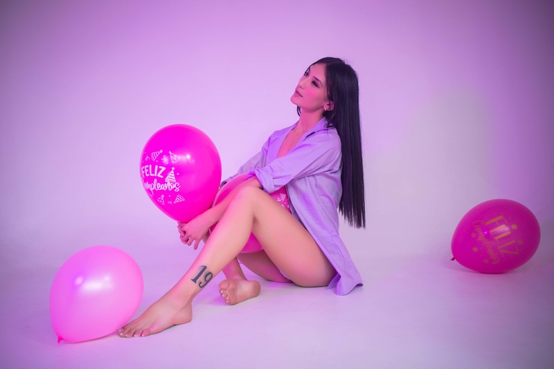 Live sex webcam photo for WitneyStoica #3423715