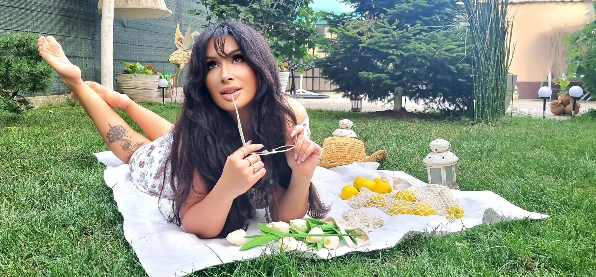 Live sex webcam photo for JaneDevine #7259950