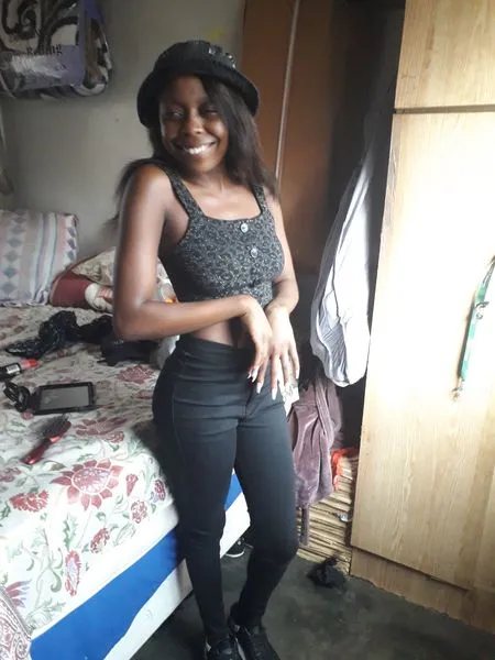 Live sex webcam photo for petite24 #3296984