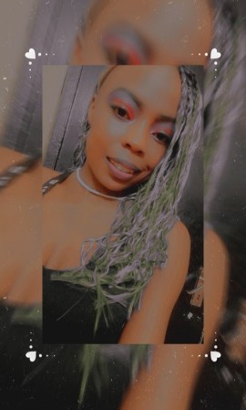 Live sex webcam photo for petite24 #3296980