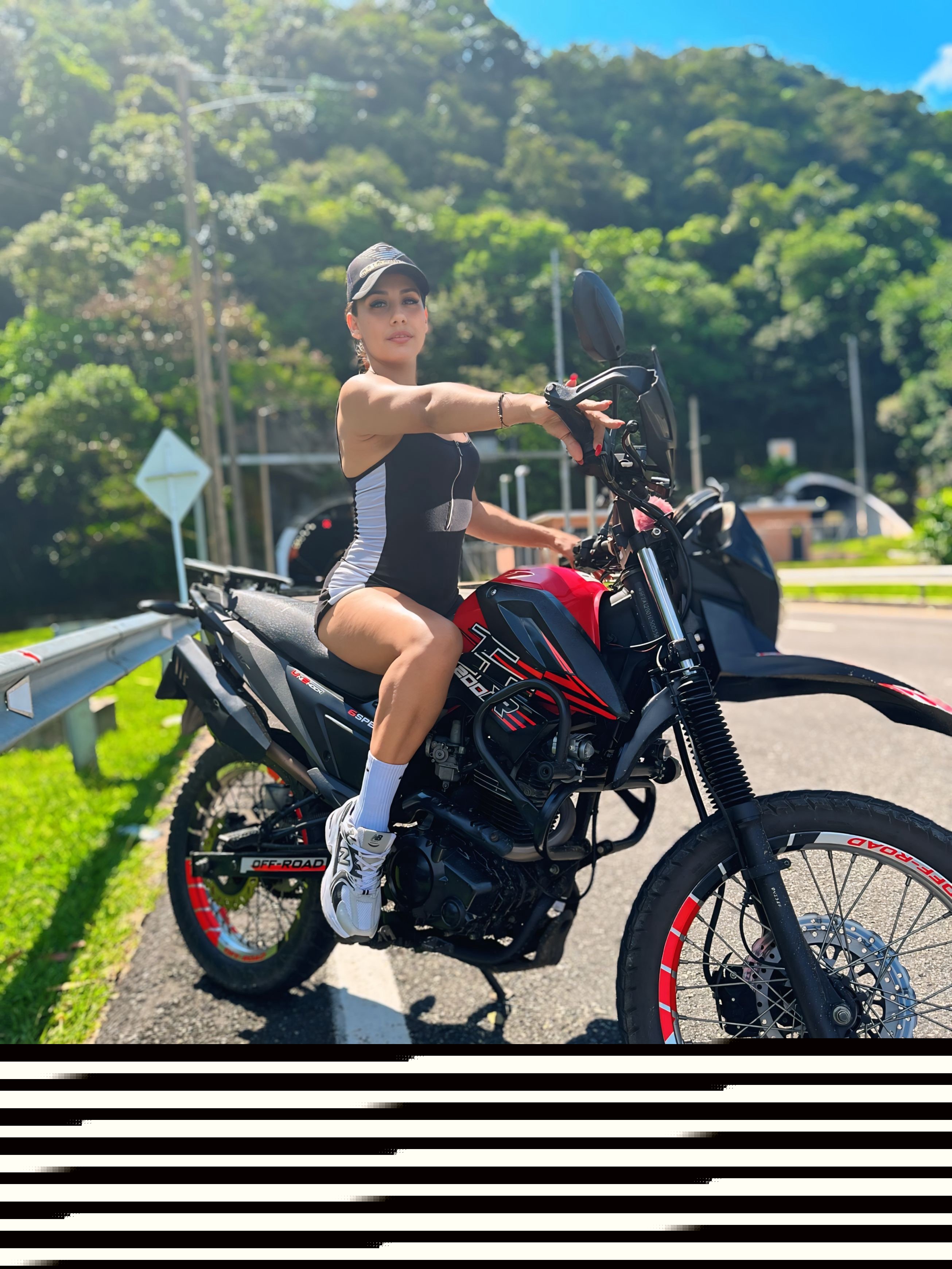 Live sex webcam photo for BbyySophie74 #7151026