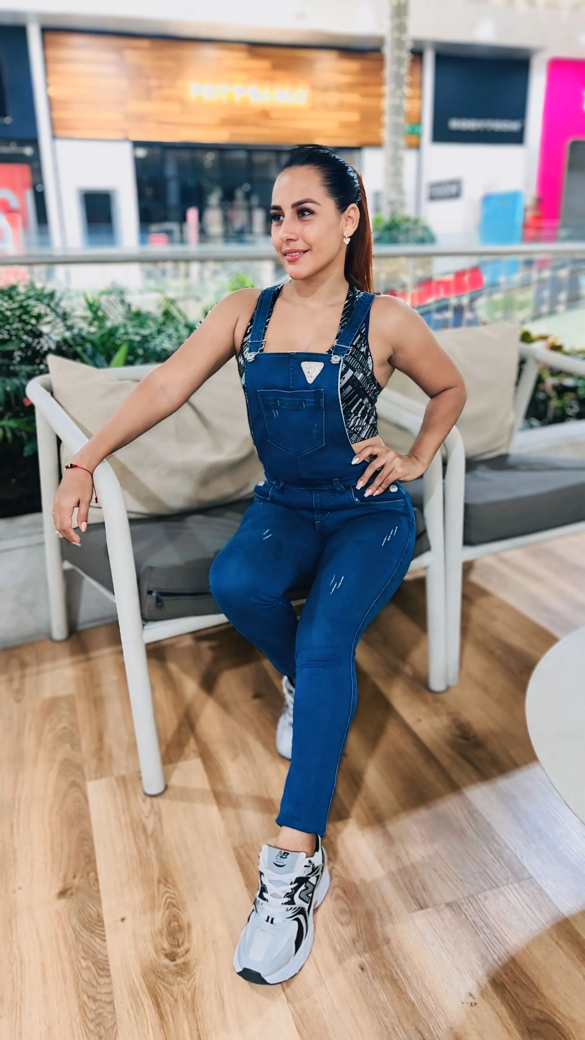 Live sex webcam photo for BbyySophie74 #7151032