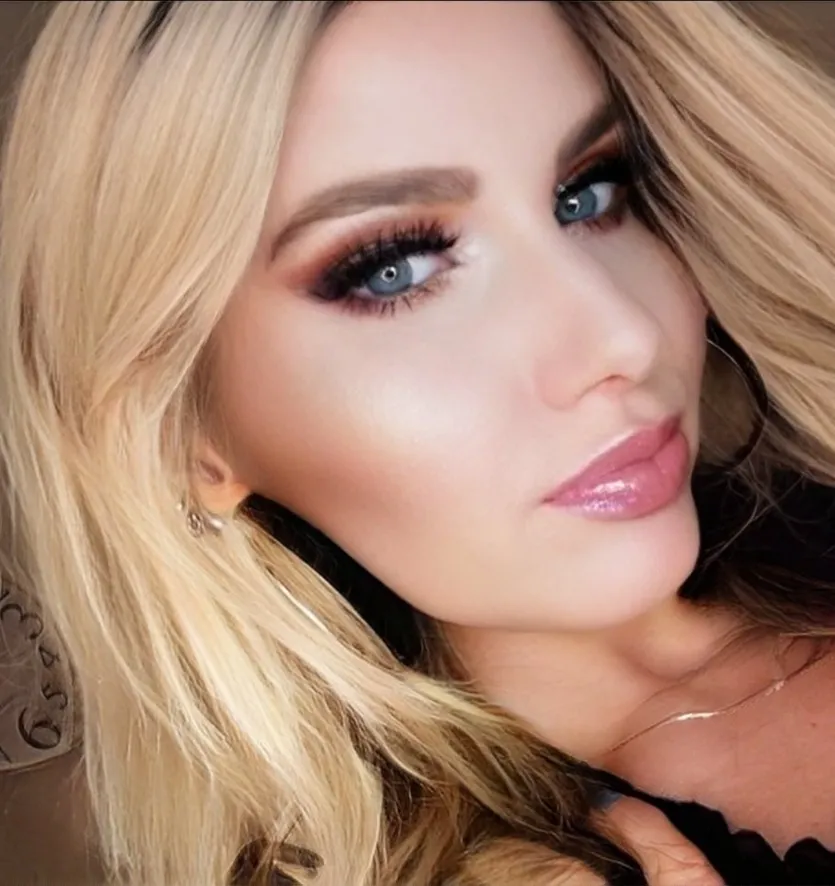 Live sex webcam photo for Tankerbell822 #7835381