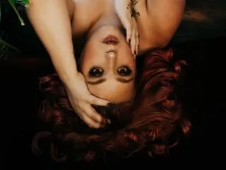 Live sex webcam photo for Rubyred48 #6000340