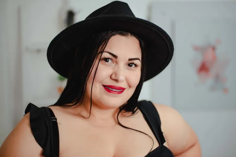 Live sex webcam photo for KatyaGarcia #3276169