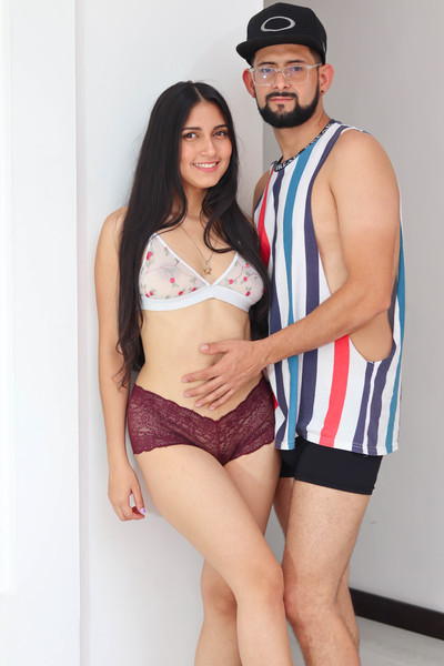 Live sex webcam photo for DamianAndKim #2795007