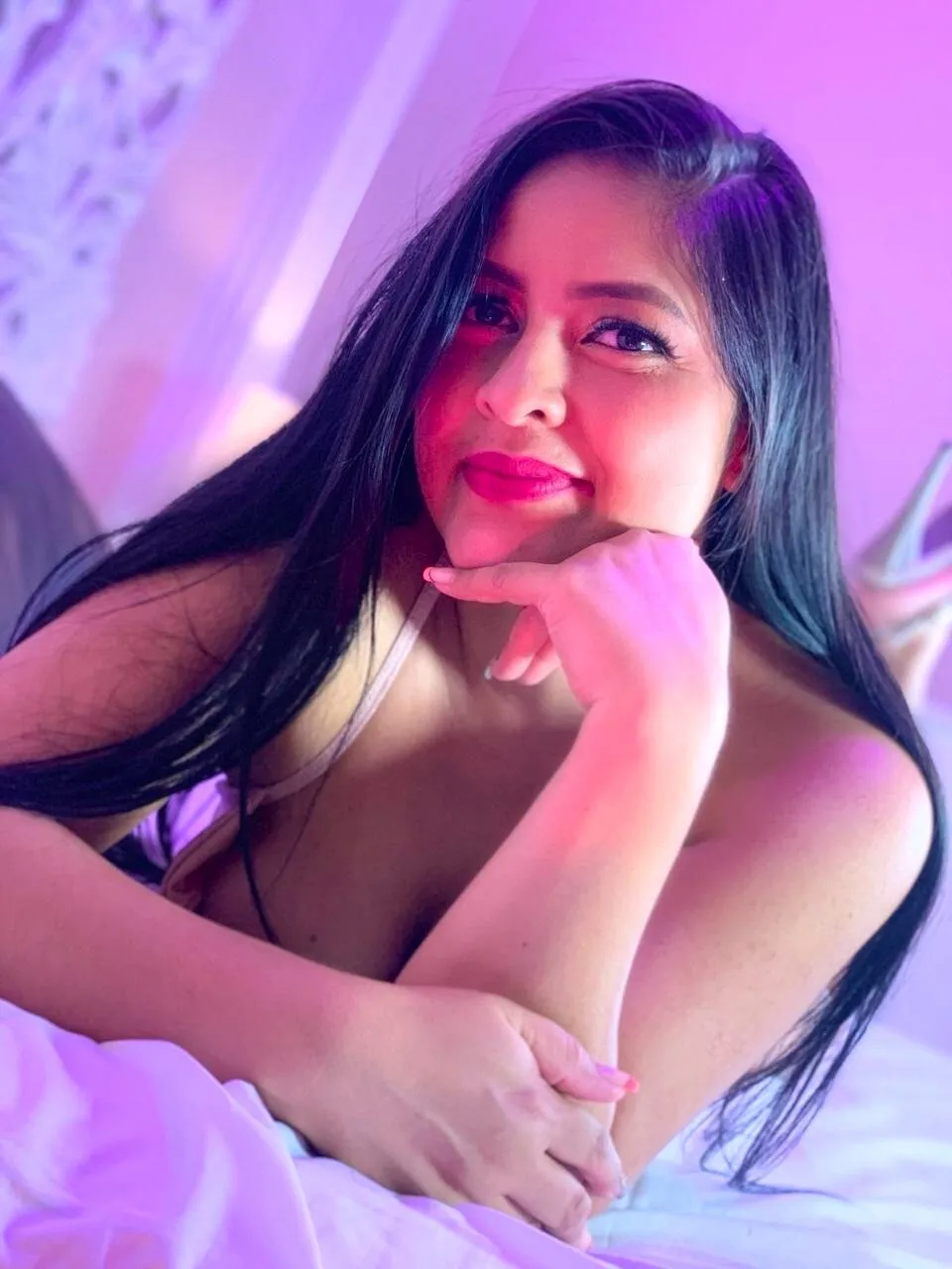 Live sex webcam photo for JuliaHaye #7125222