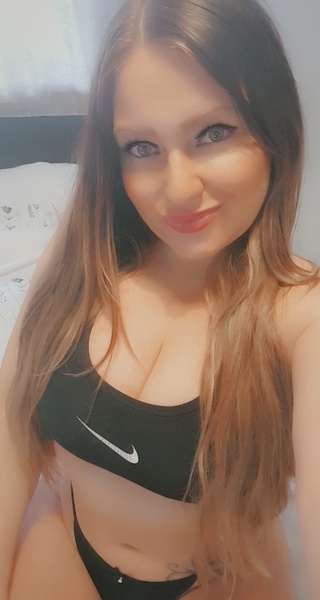 Live sex webcam photo for PlayfulSexyLucy #3027283