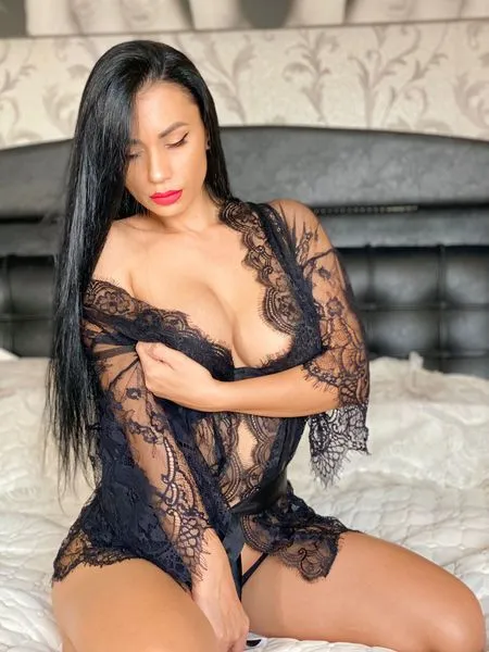 Live sex webcam photo for Jasminesweett #6087022