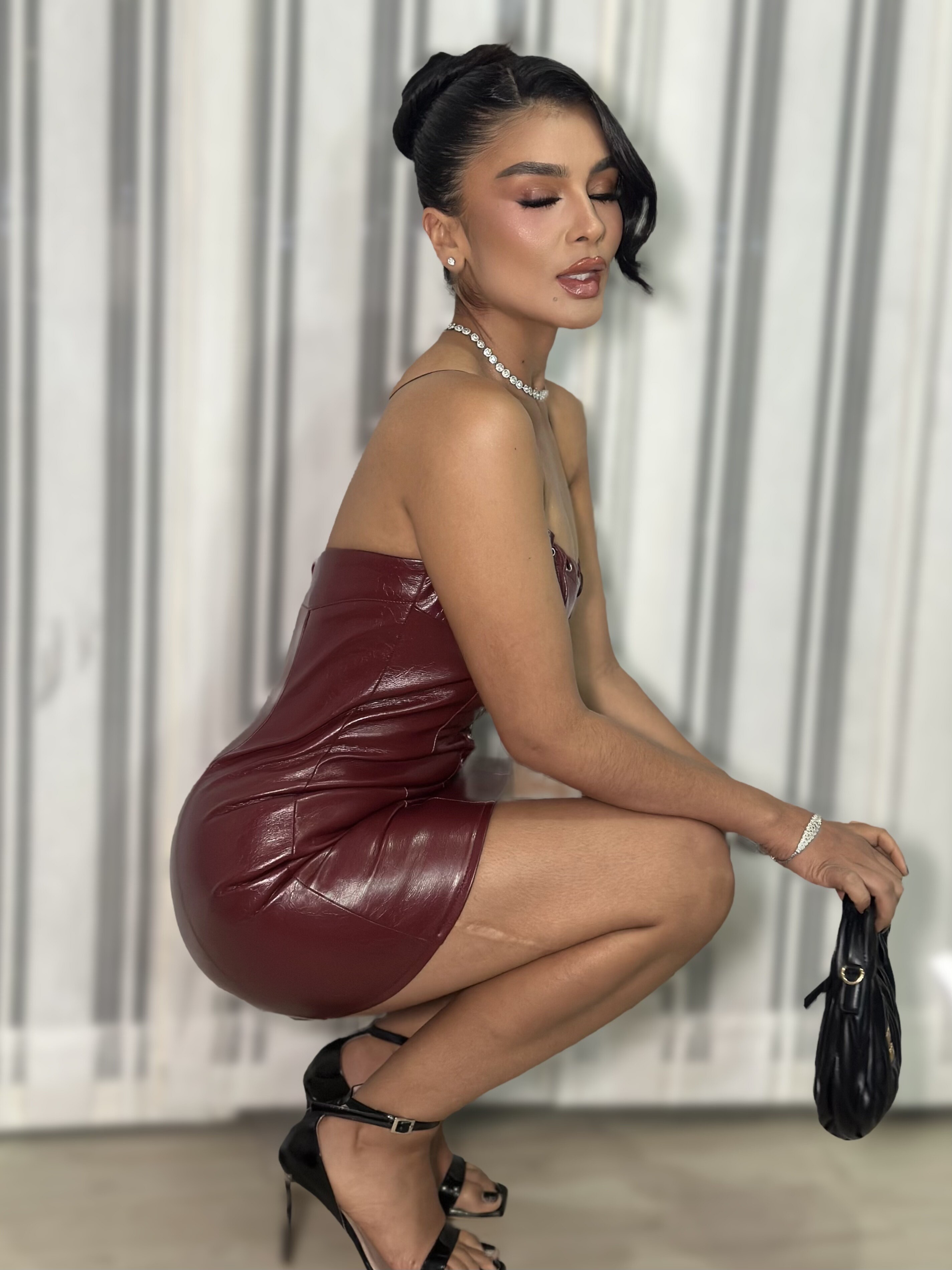 Live sex webcam photo for HollyBrensone #7858650