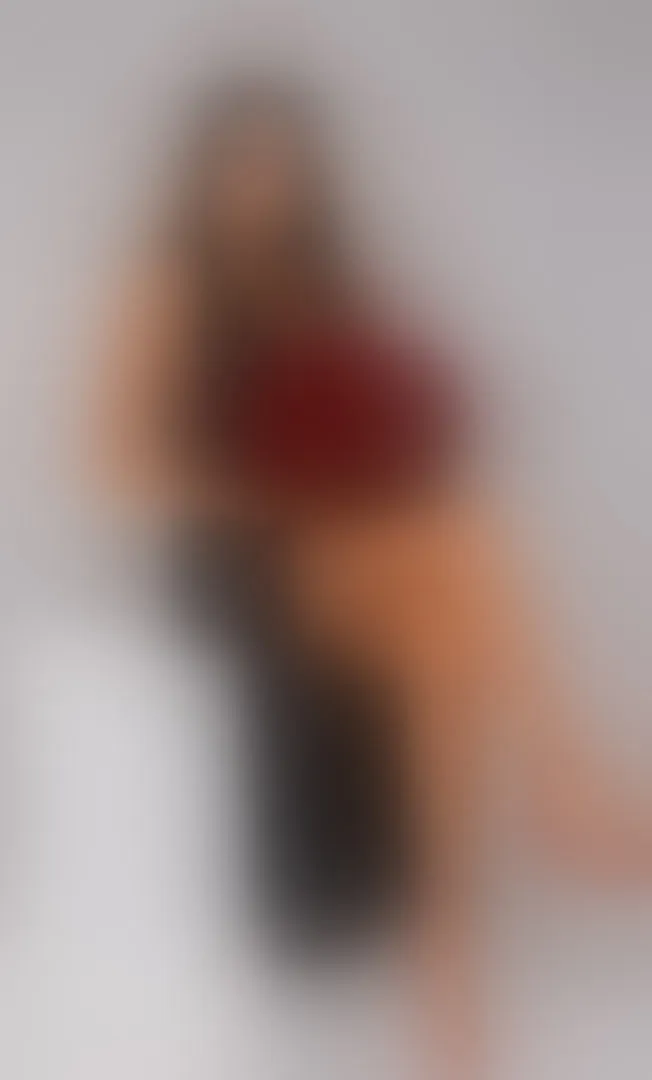 Live sex webcam photo for HollyBrensone #8550341