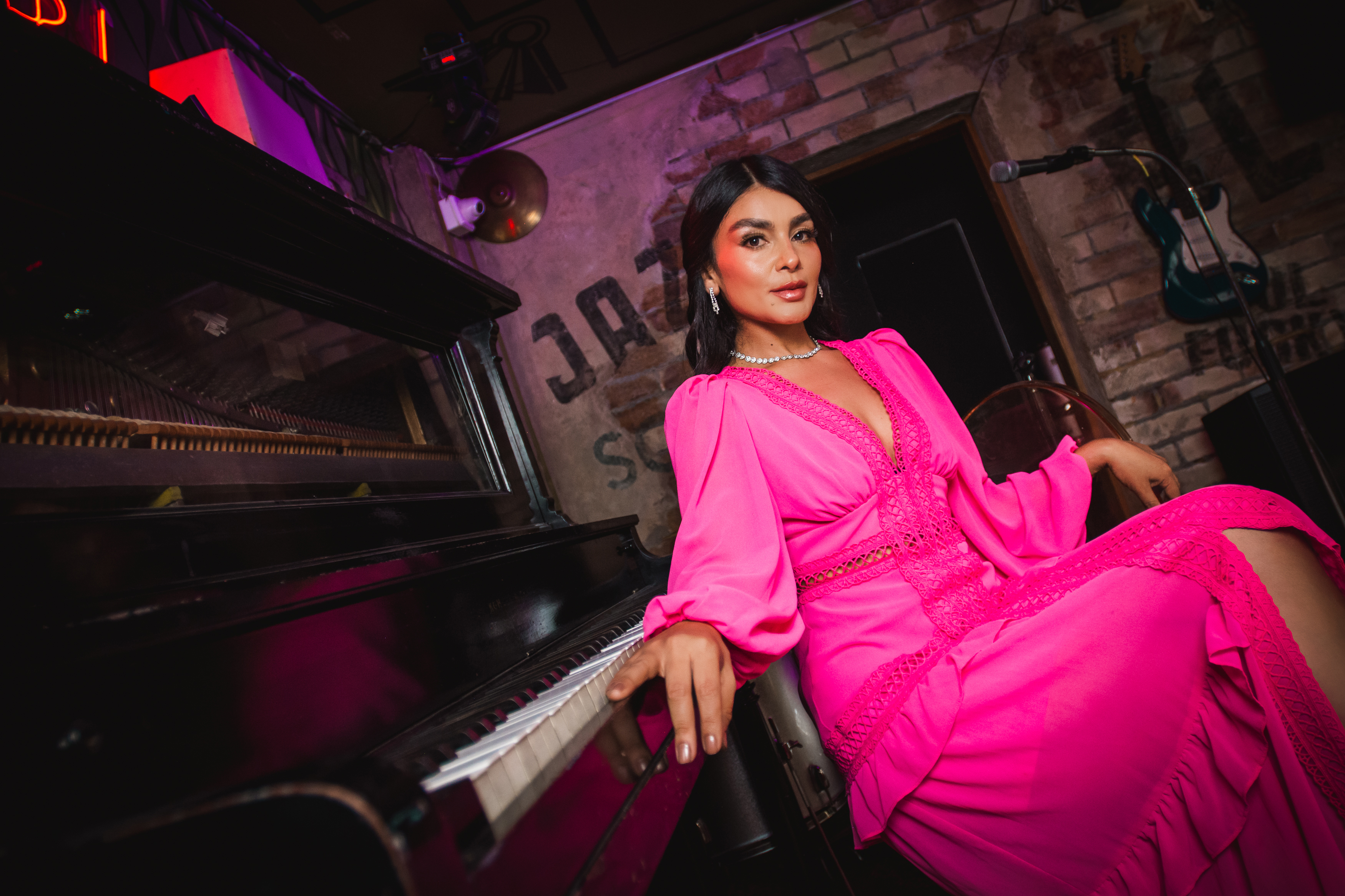 Live sex webcam photo for HollyBrensone #7967108