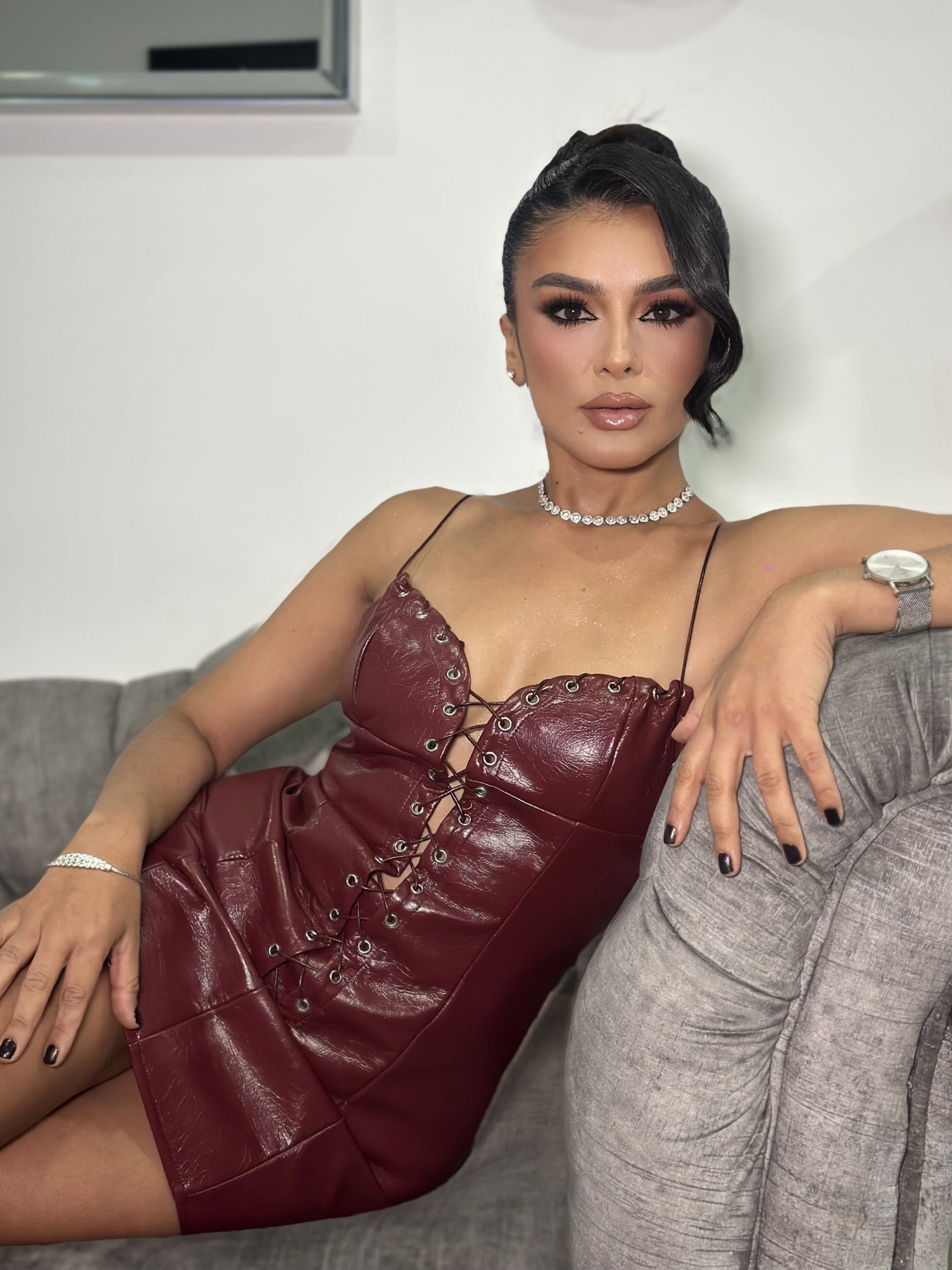 Live sex webcam photo for HollyBrensone #7858622