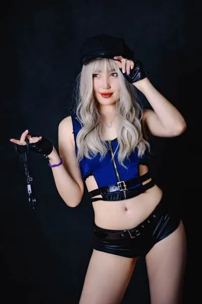 Live sex webcam photo for HongCute #3498348