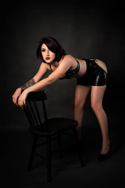 Live sex webcam photo for LexieMoons #2707544