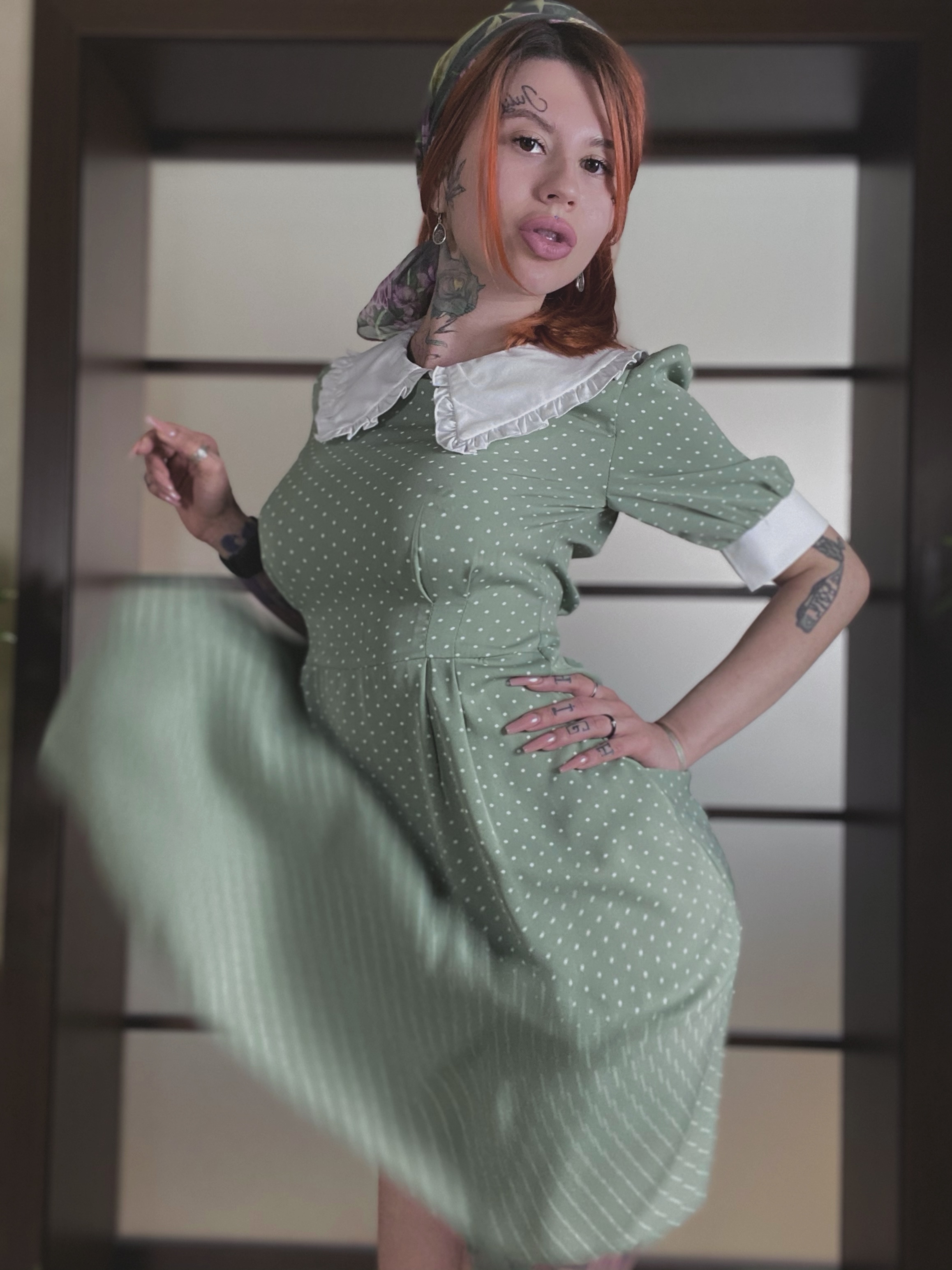 Live sex webcam photo for LilyDevelin #7815204