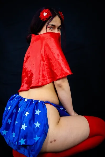 Live sex webcam photo for EmiDeep #5673265