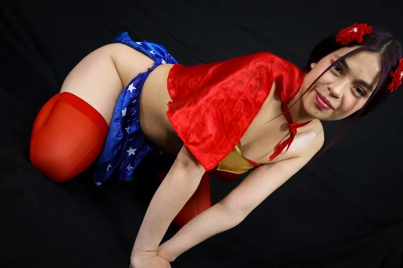 Live sex webcam photo for EmiDeep #5673260