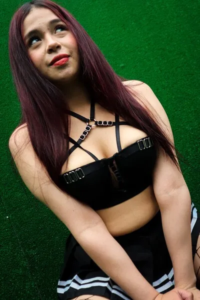 Live sex webcam photo for EmiDeep #6152972