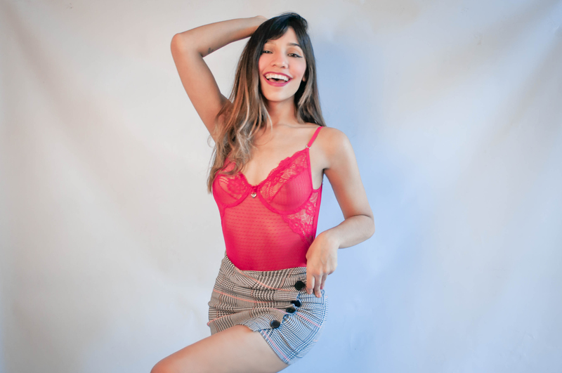 Live sex webcam photo for SherlyFox #2739290