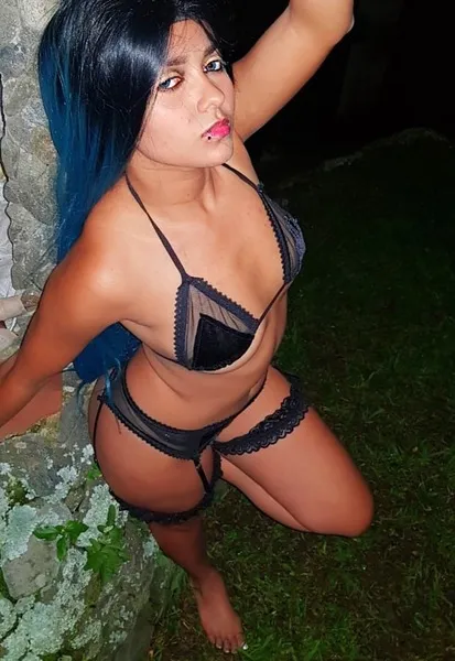 Live sex webcam photo for MaddyFoxx #3091103