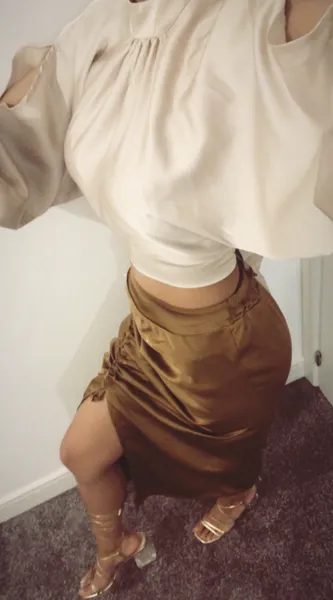 Live sex webcam photo for SLIMTHICKX #2969759