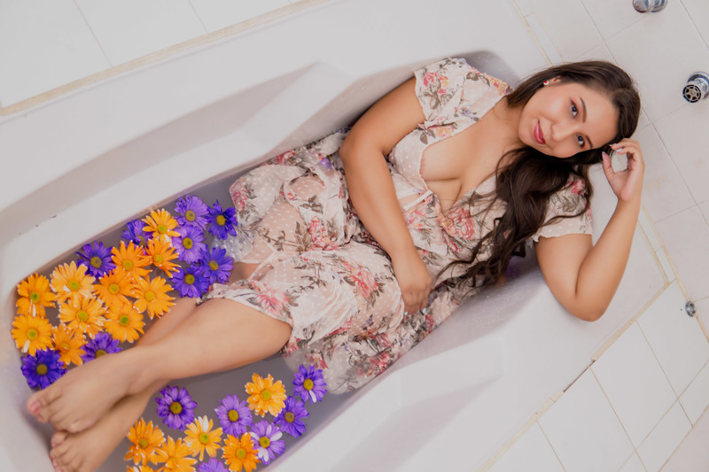 Live sex webcam photo for COLETTEALBERT #3039954