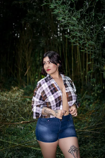 Live sex webcam photo for XimenaSmith #4111780