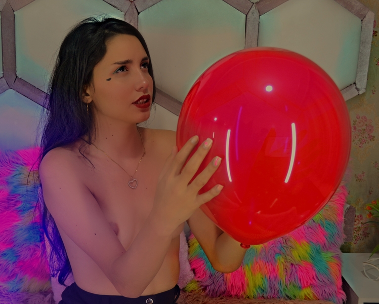 Live sex webcam photo for PerlaWatson #3292029