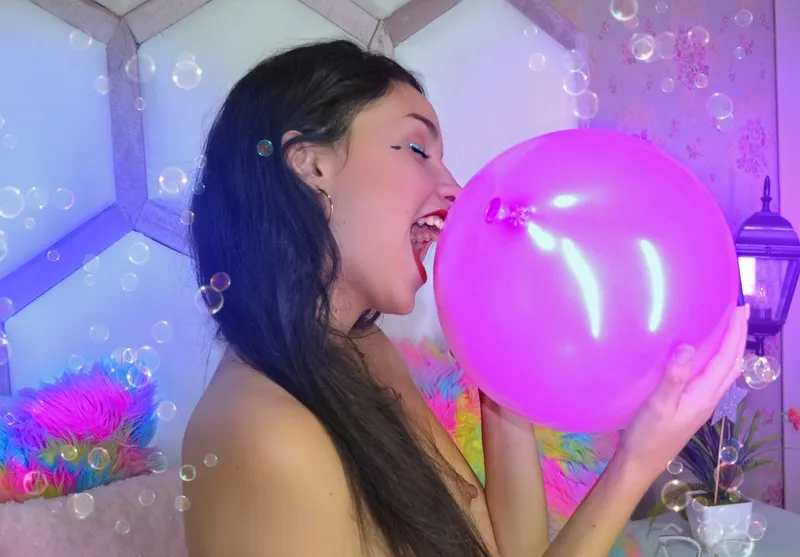 Live sex webcam photo for PerlaWatson #3292003