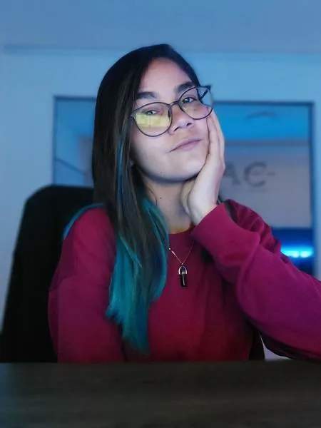 Live sex webcam photo for HARPERWIITHE #2838954