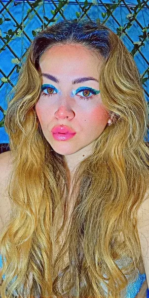 Live sex webcam photo for CloeWondersex #3269943