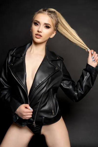 Live sex webcam photo for AshleyJean #3214247