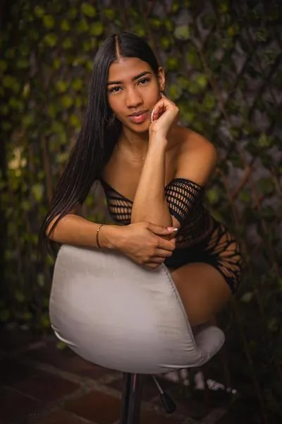 Live sex webcam photo for CharlotteGates #5867198