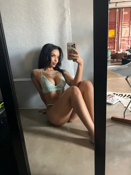 Live sex webcam photo for Gleiz34DD #6084888