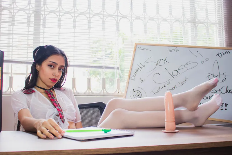 Live sex webcam photo for lilylouisee #3217517