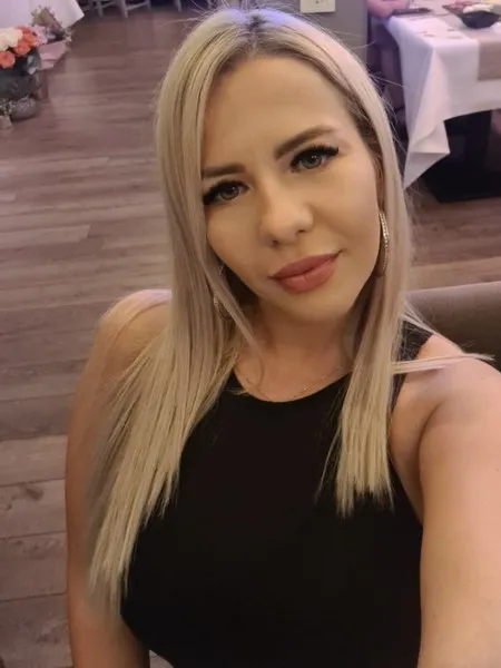 Live sex webcam photo for ZafiraRiley #2755878