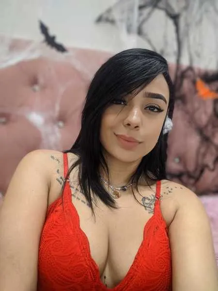 Live sex webcam photo for susanaveega #2733459