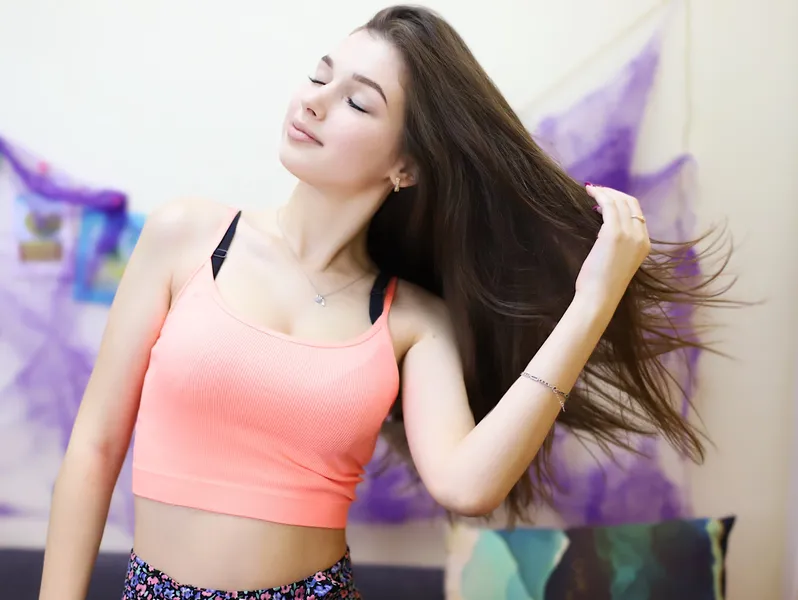 Live sex webcam photo for HoneyNancyy #2769616