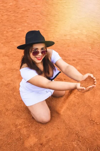 Live sex webcam photo for KioraWovidz #2749094