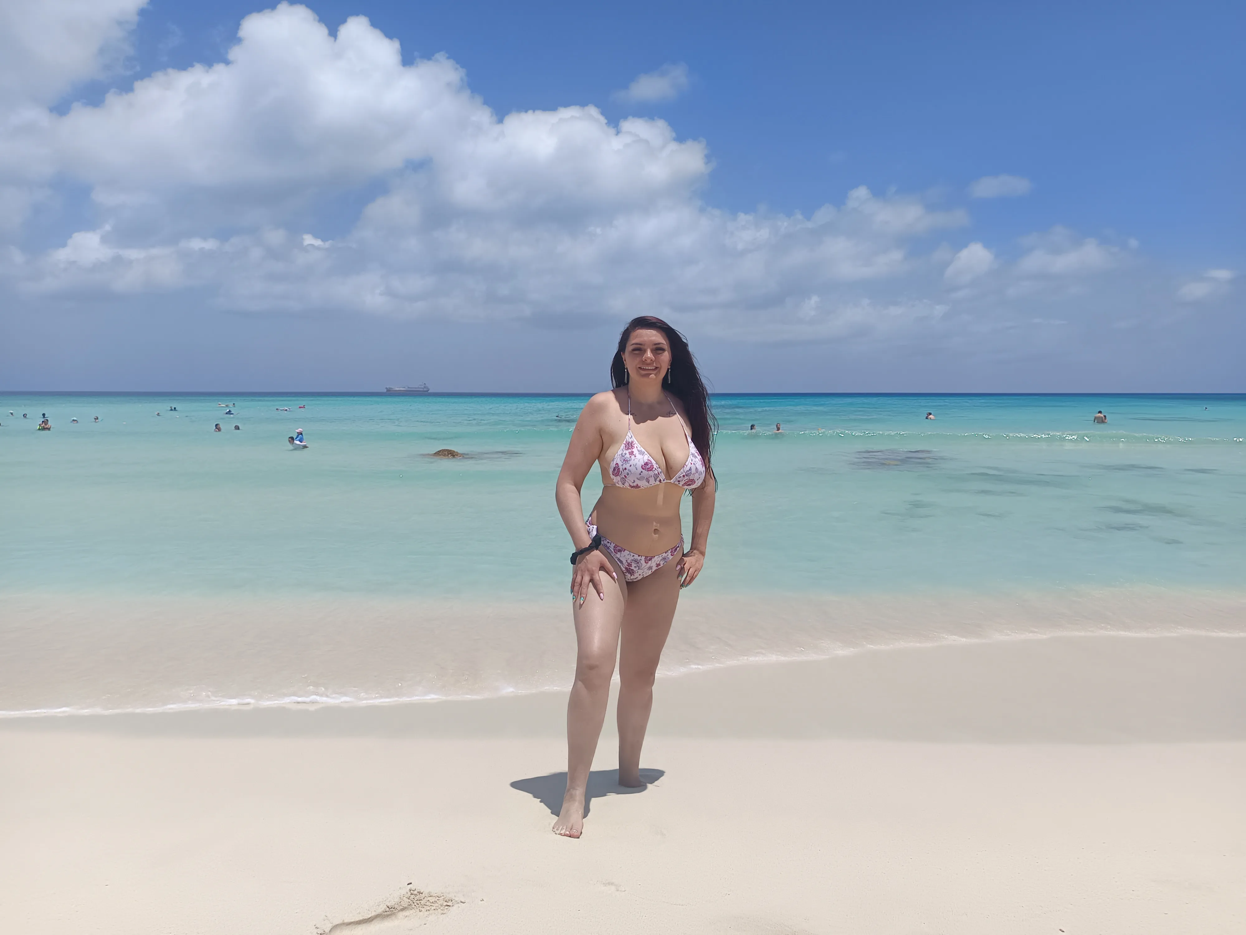Live sex webcam photo for katherinesexi #7942661